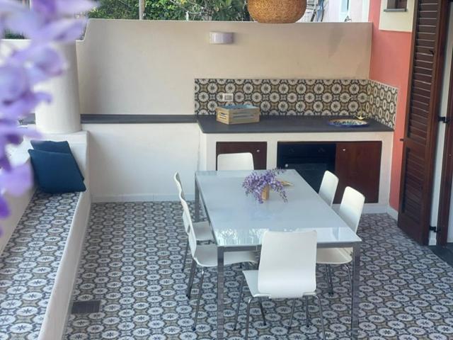 Casa Grazia Apartments ลีปารี ภายนอก รูปภาพ