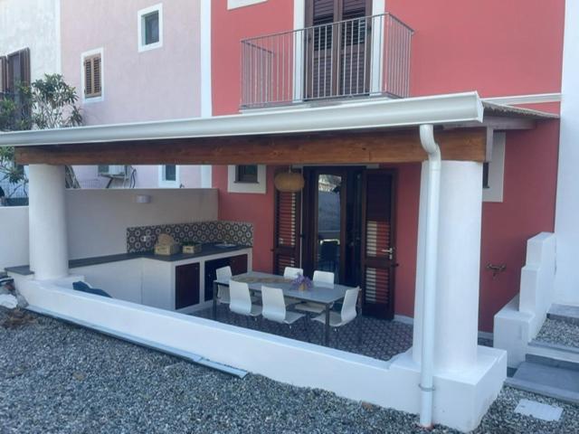 Casa Grazia Apartments ลีปารี ภายนอก รูปภาพ